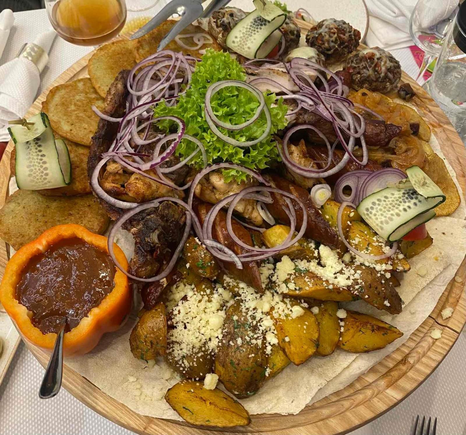 Skhidnytsia Hotel Three Korony מראה חיצוני תמונה
